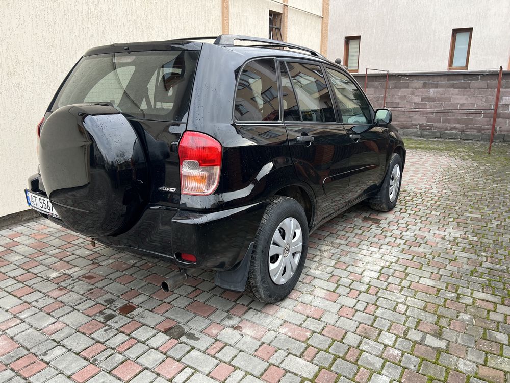 Toyota rav4 2002 2.0 бензин