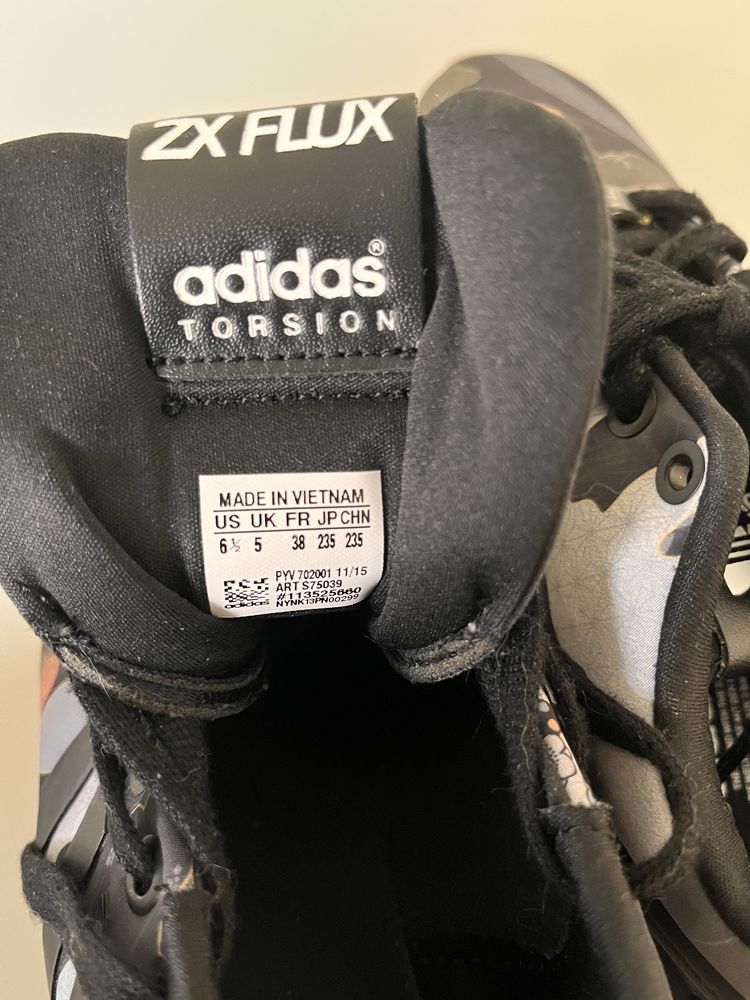 Sapatilhas Adidas ZK Flux edição limitada