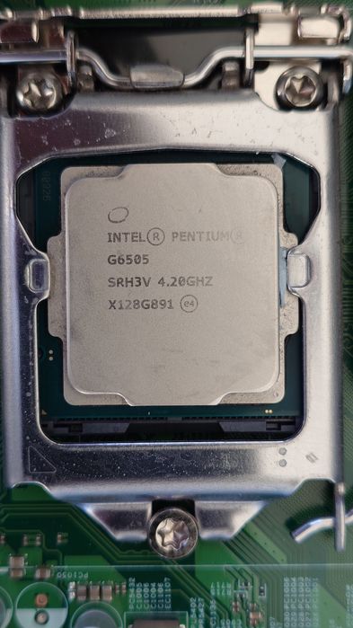 Intel Comet lake 10 generacja G6505 nastepca Pentium gold g6400 G6500
