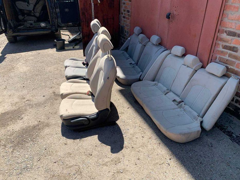 Салон Hyundai Sonata YF. Кресла, Сиденья , Диван