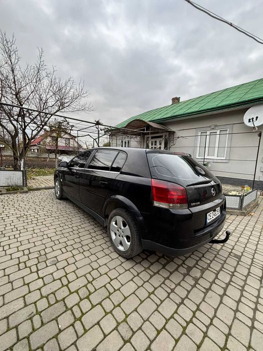 Продам автомобіль Opel Signum