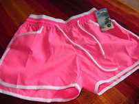 CALÇÕES rosa, BONÉ AZUL QUECHUA e perneiras de ballet - NOVOS!