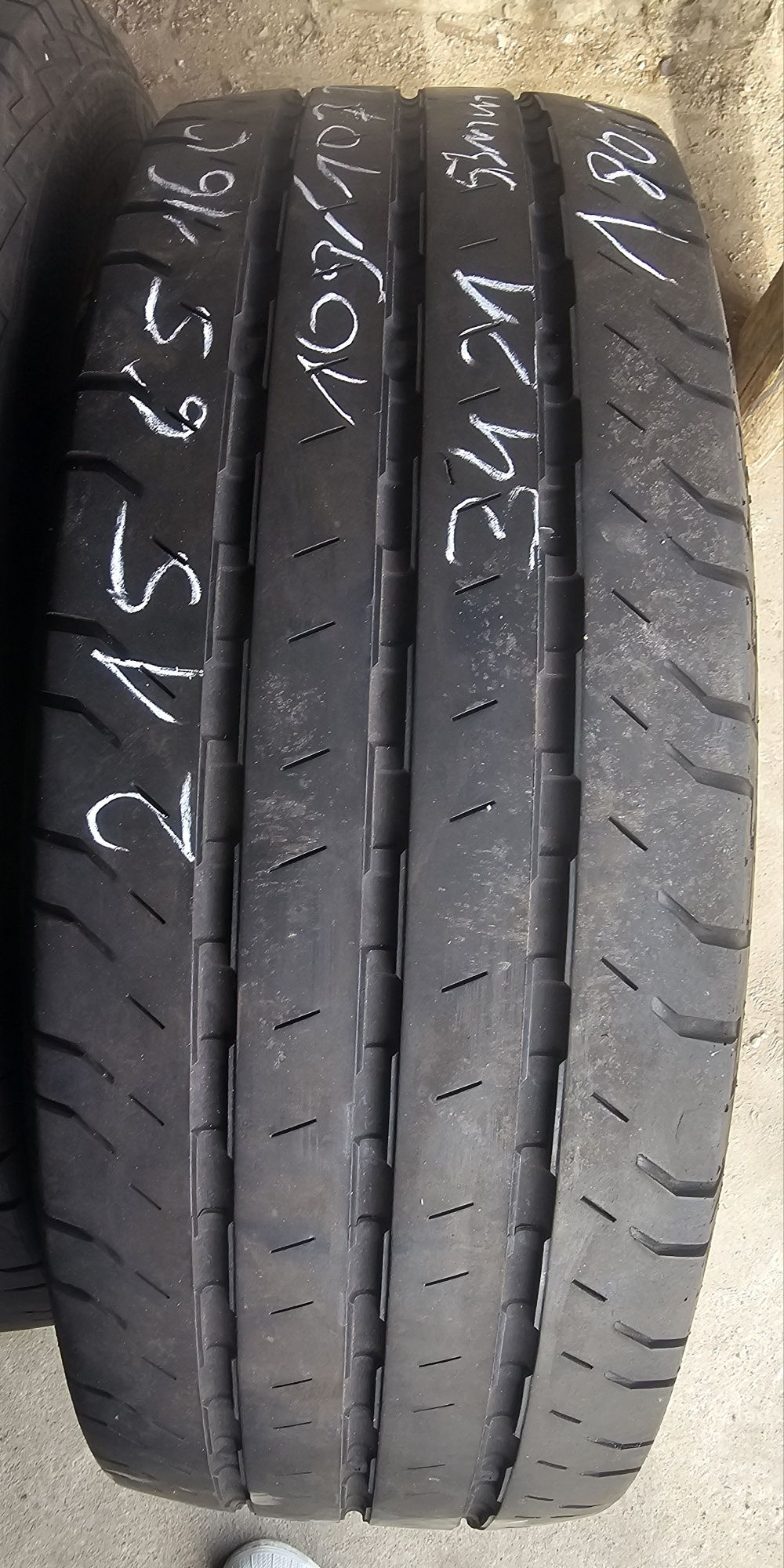 215/65R16C Continental Conti Van Contact 100 Lato