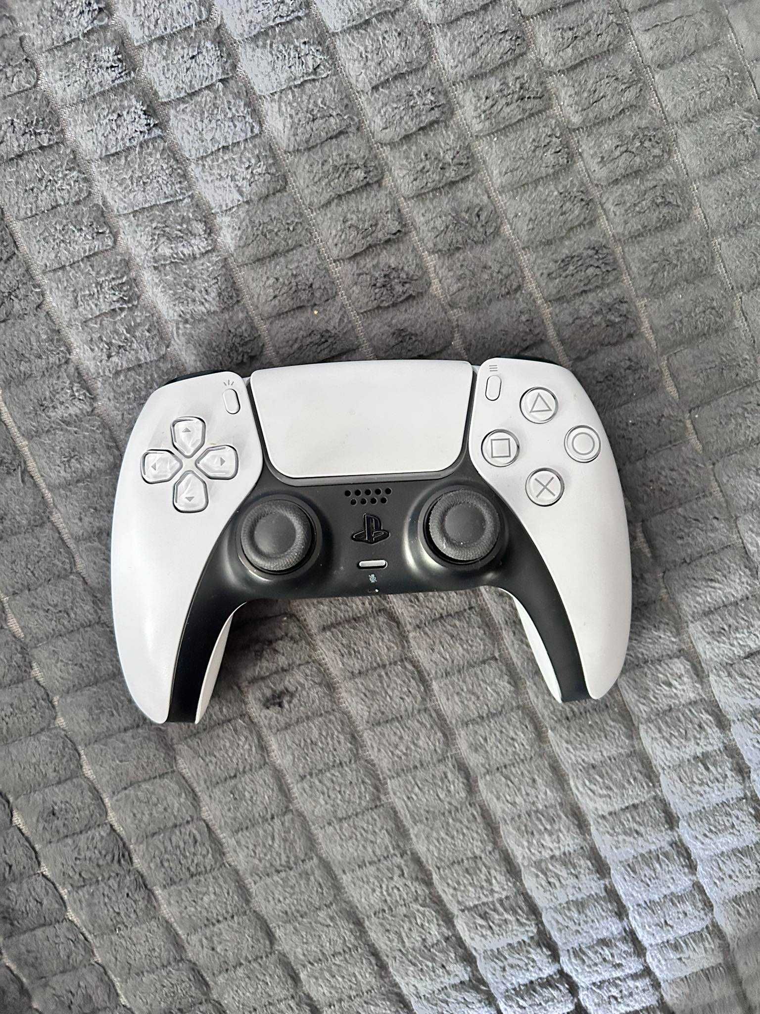 Pad od ps5 (uszkodzony)