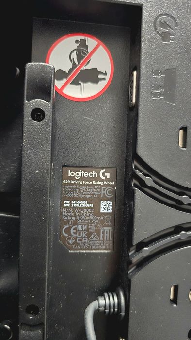 Kierownica Logitech G29 Driving Force +pedały + SHIFTER BIEGI PS5
