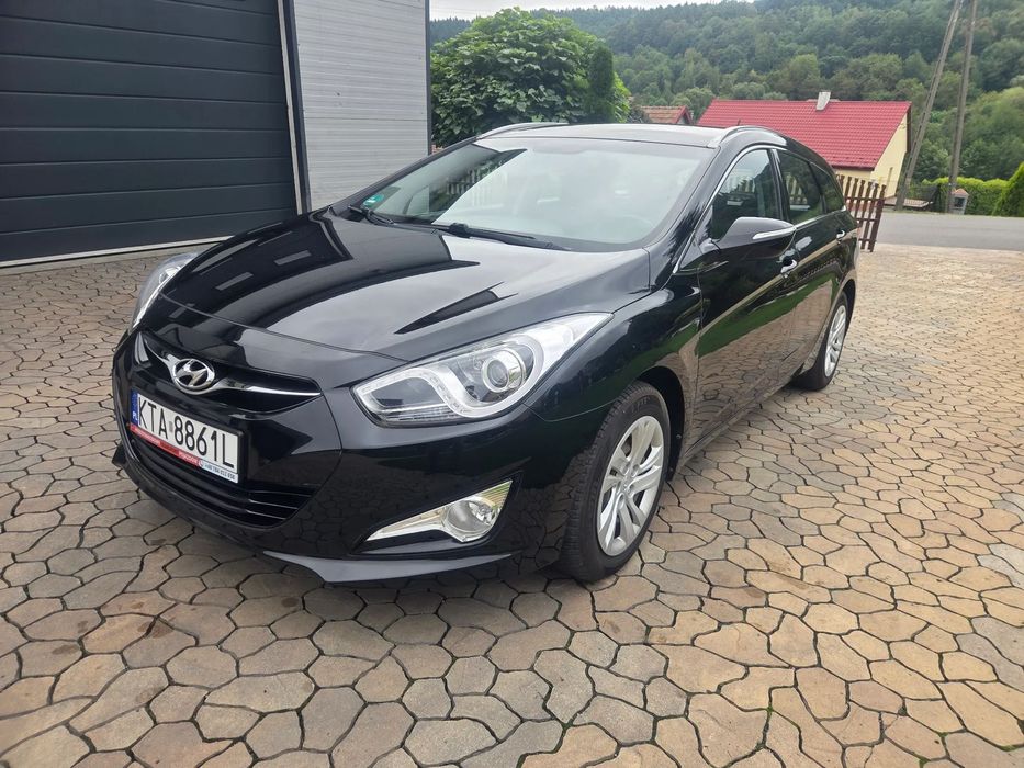 Hyundai i40 1.6 benzyna / Kamera /Navi / Super stan