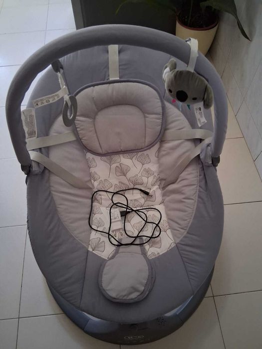 Espreguiçadeira nova