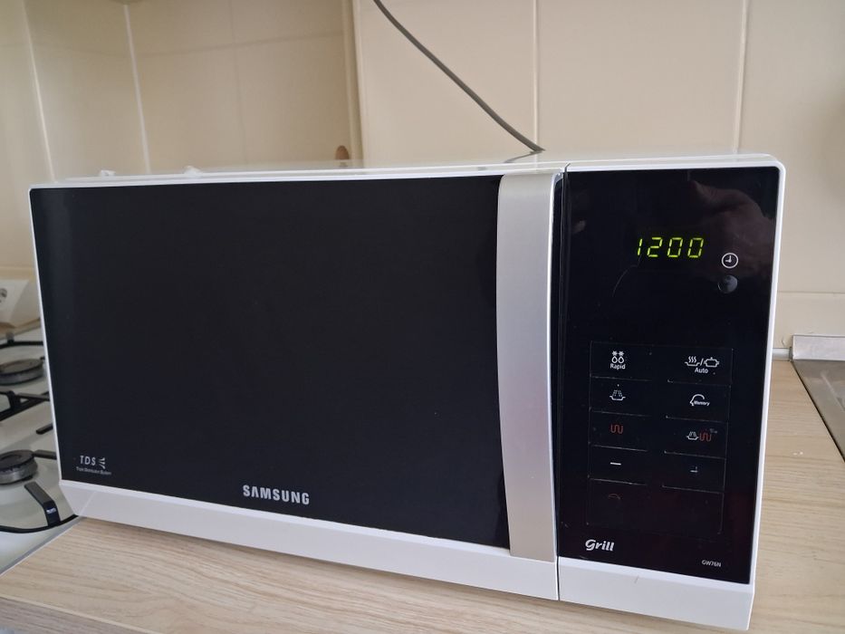 Mikrofalówka Samsung z grillem