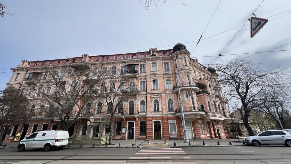 Аренда большой 3 комнатной квариры Центр, ул. Софиевская