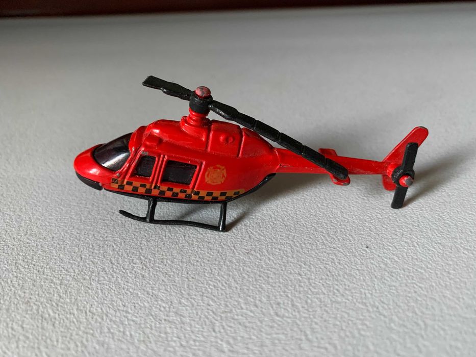 Brinquedo Helicóptero