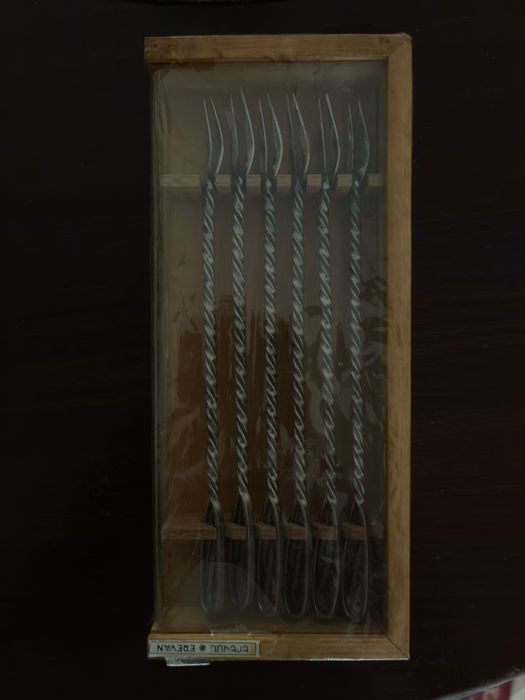 Zestaw widelczykow deserowych