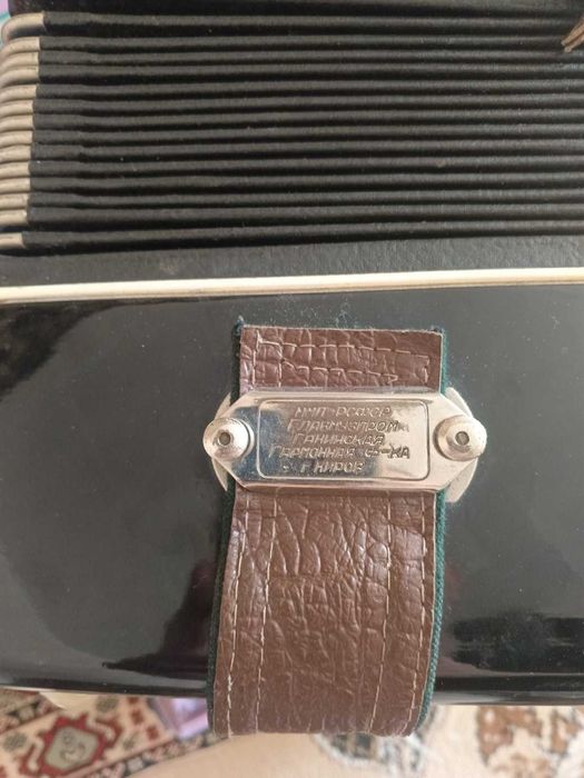 Продам баян Восток