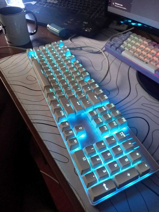 Механічна клавіатура RGB | Motospeed | Ідеальний стан