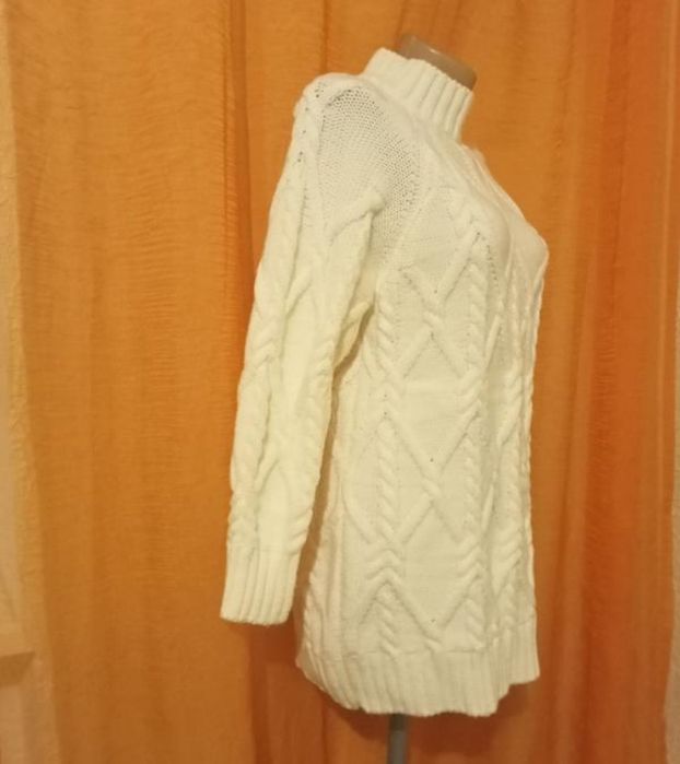 Красивое теплое платье