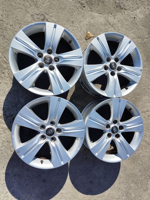 Alufelgi 17 Kia Sportage III 5x114,3 ET 35 wysyłka Ładne