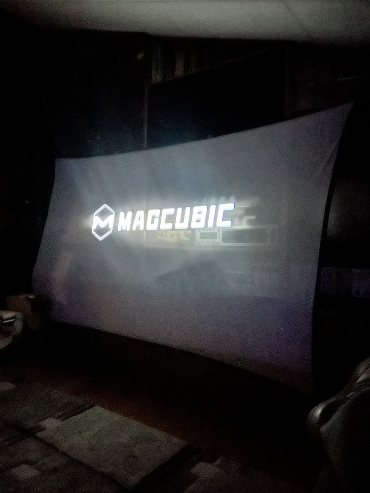 Projetor Magcubic