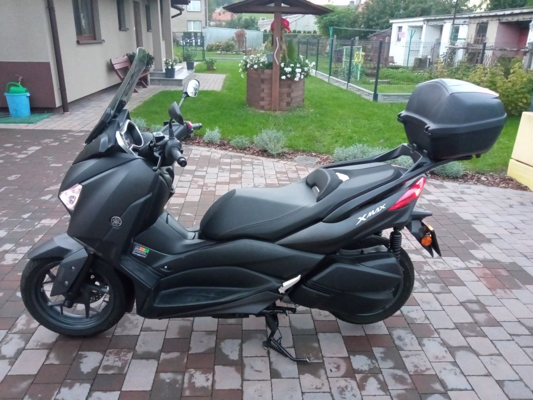 Yamaha xmax 300 z polskiego salonu