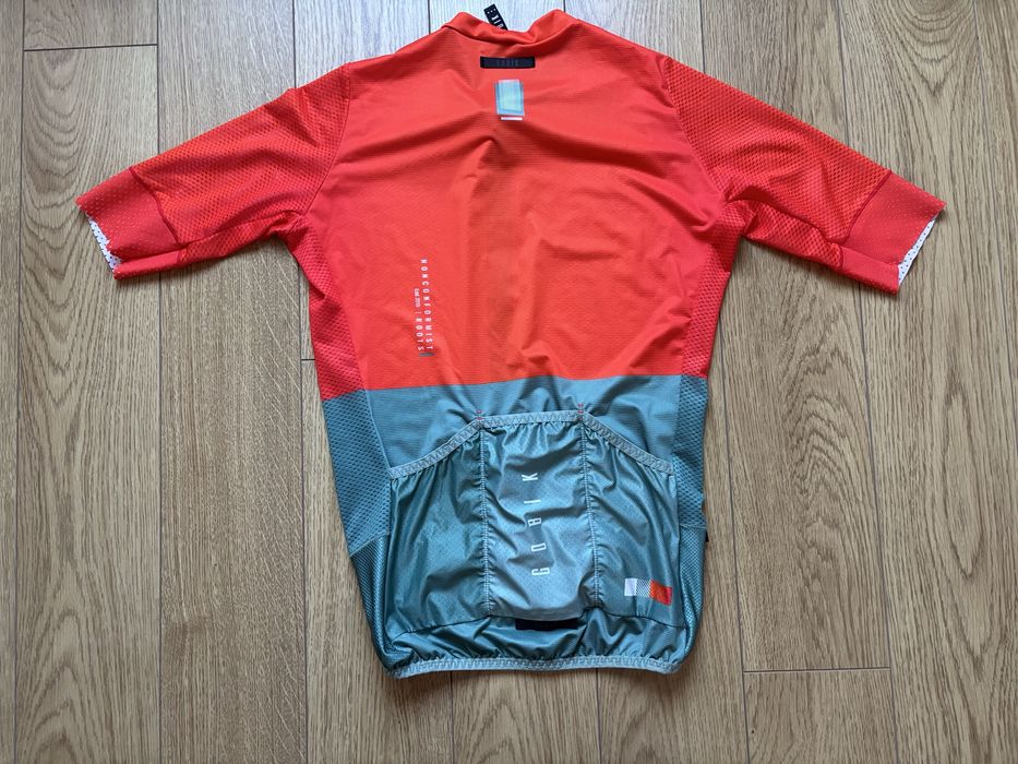 Jersey ciclismo Gobik Carrera M