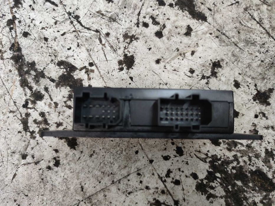 Volkswagen Passat B5 Moduł Komfortu Jednostka Komfortowa