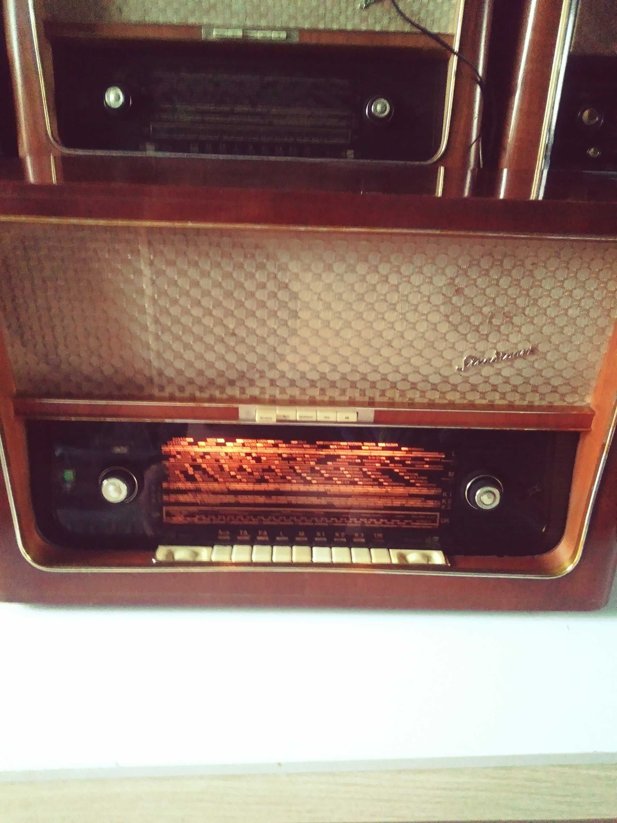 Radio lampowe 1957r. Stradivari 2