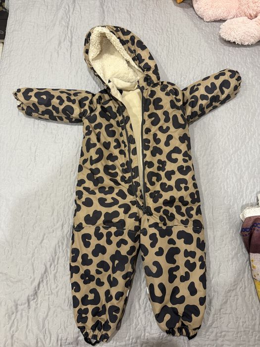 Зимовий комбінезон hm леопринт
