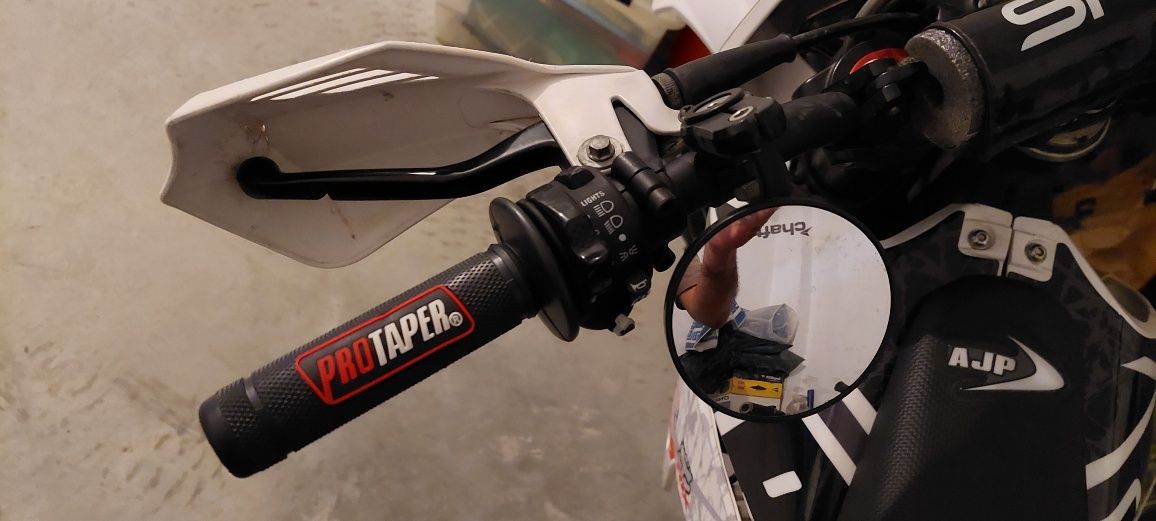 AJP PR3 125 Enduro