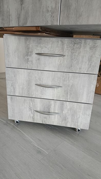 Тумба ДСП під стіл