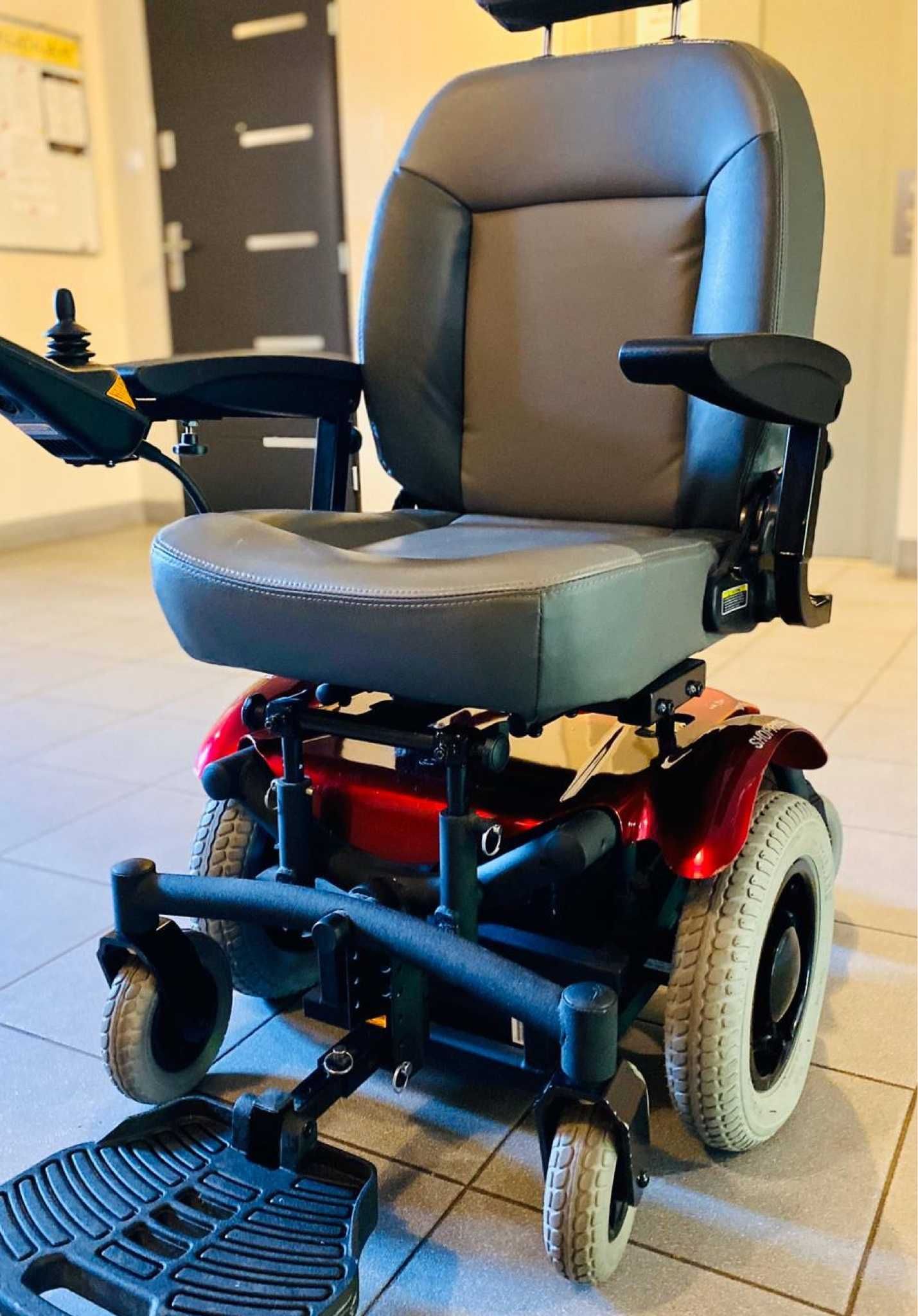wózek inwalidzki elektryczny