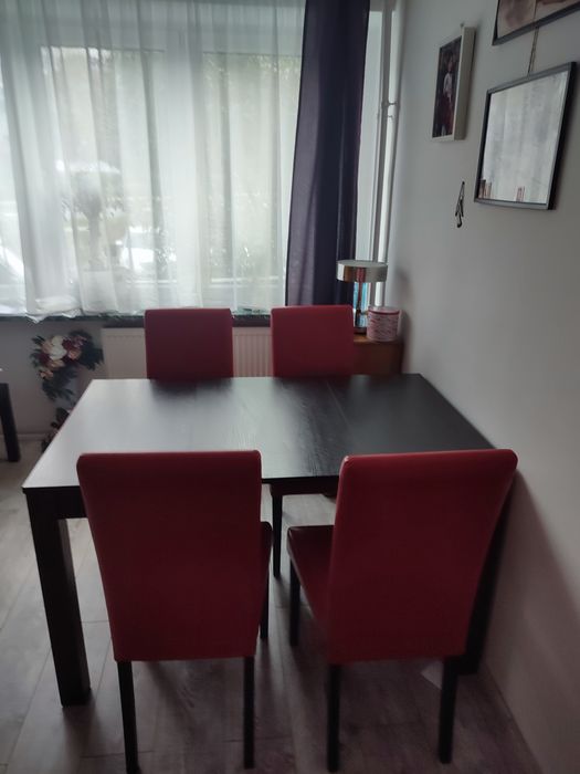 Stół i krzesła Agata