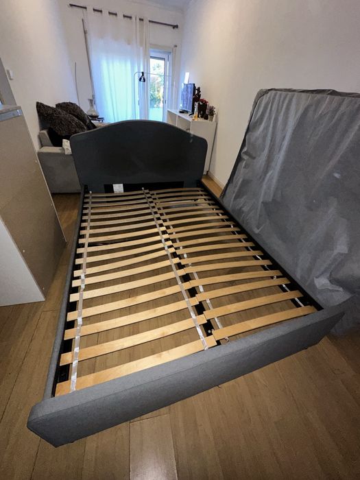 Cama casal 140x200