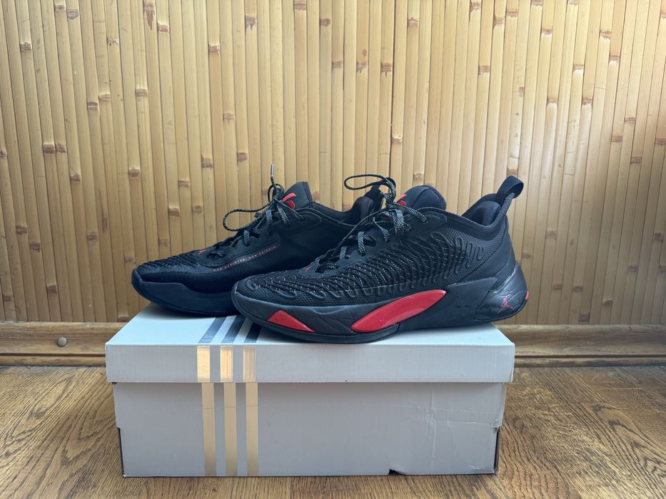 Баскетбольні кросівки Jordan Luka 1 Bred Оригінал!!