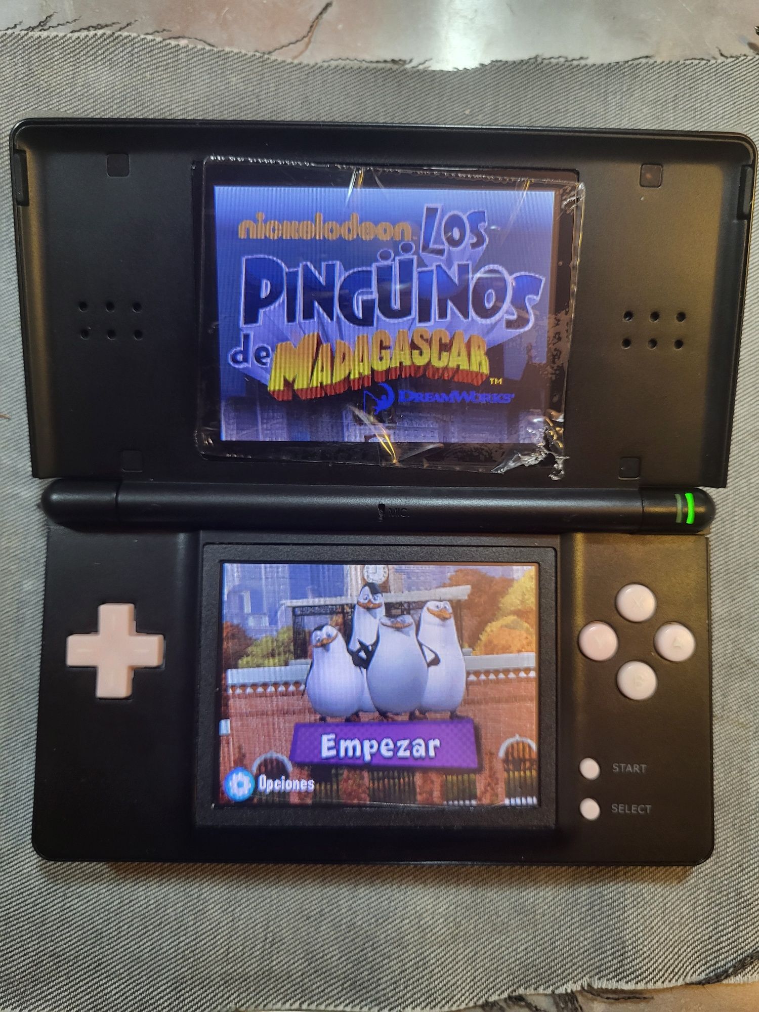 Nintendo DS Lite
