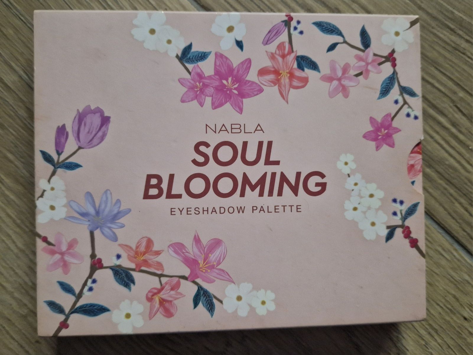 Nabla paletka Soul blooming