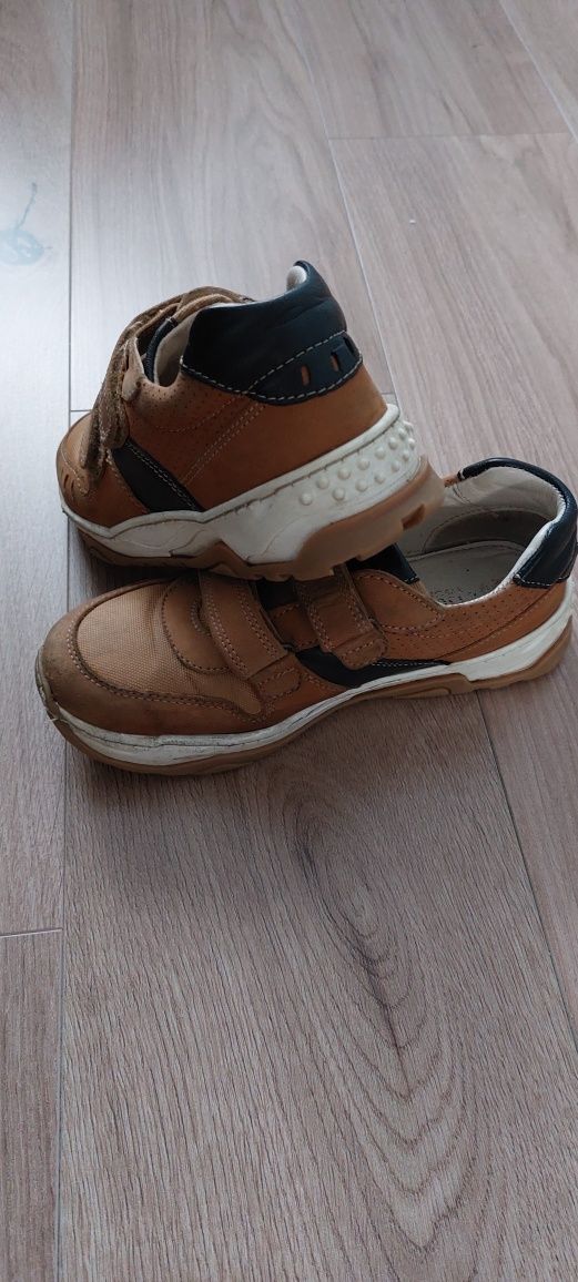Buty Lasocki, trzewiki, sneakersy rozm. 33