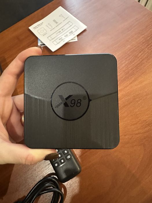 Смарт ТВ приставка X98 Plus 4/32 Гб Smart TV Box Android 11