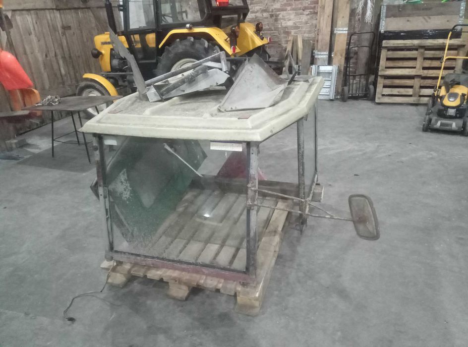 Kabina do C - 330 Chojnów