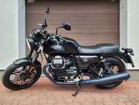 Moto Guzzi V7 Moto Guzzi V7 Stone – 2020 | 4 800 km | Jak nowy | Bezwypadkowy