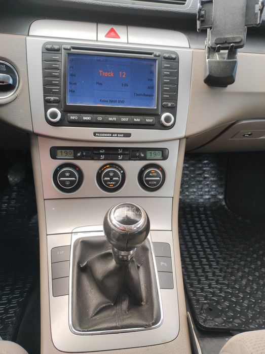 VW Passat B6 kombi 2.0tdi 6bieg 140km super stan techn. wysyłk faktura