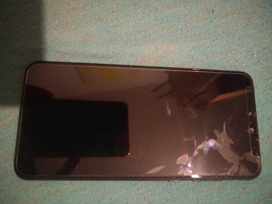 smartphone Asus pro m2 6/64