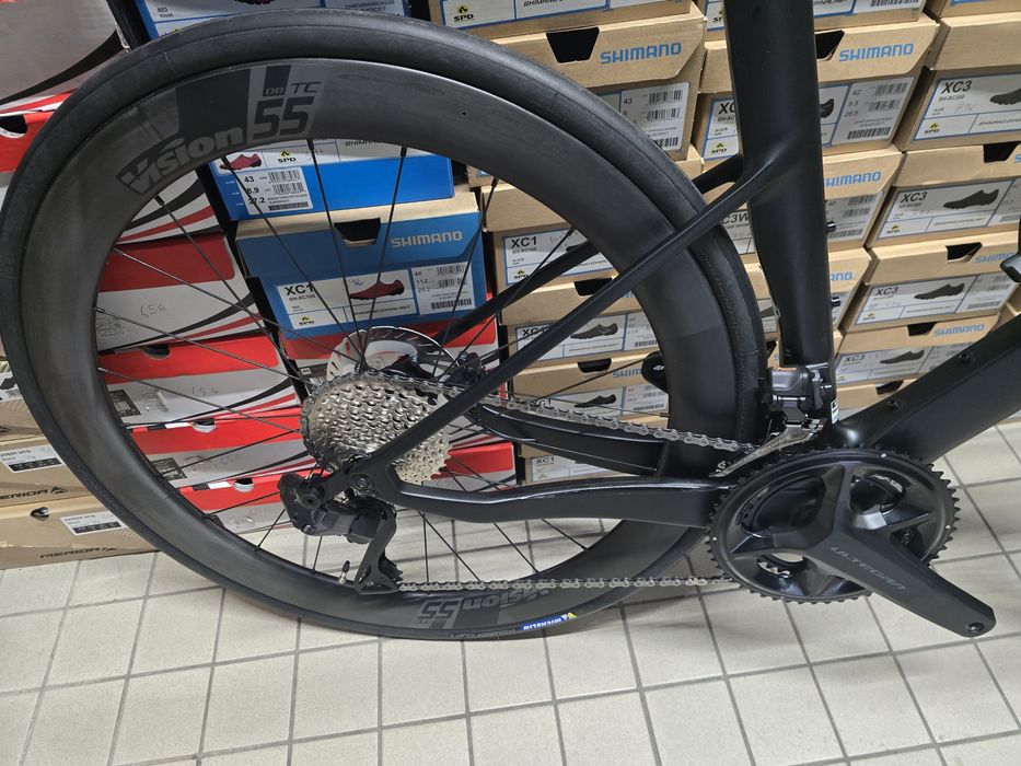 Bh aerolight ultegra di2 e rodas carbono