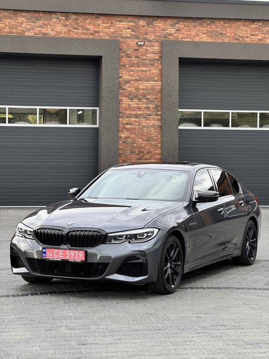 BMW 330i G20 2019 рік