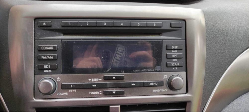 Kierownica deska radio komplet subaru impreza