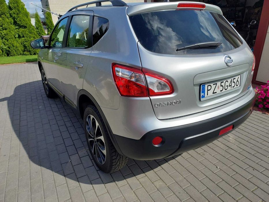 NISSAN QASHQAI 1.6D 97tys Przebieg! Bogata wersja!Panorama, Kamera 360