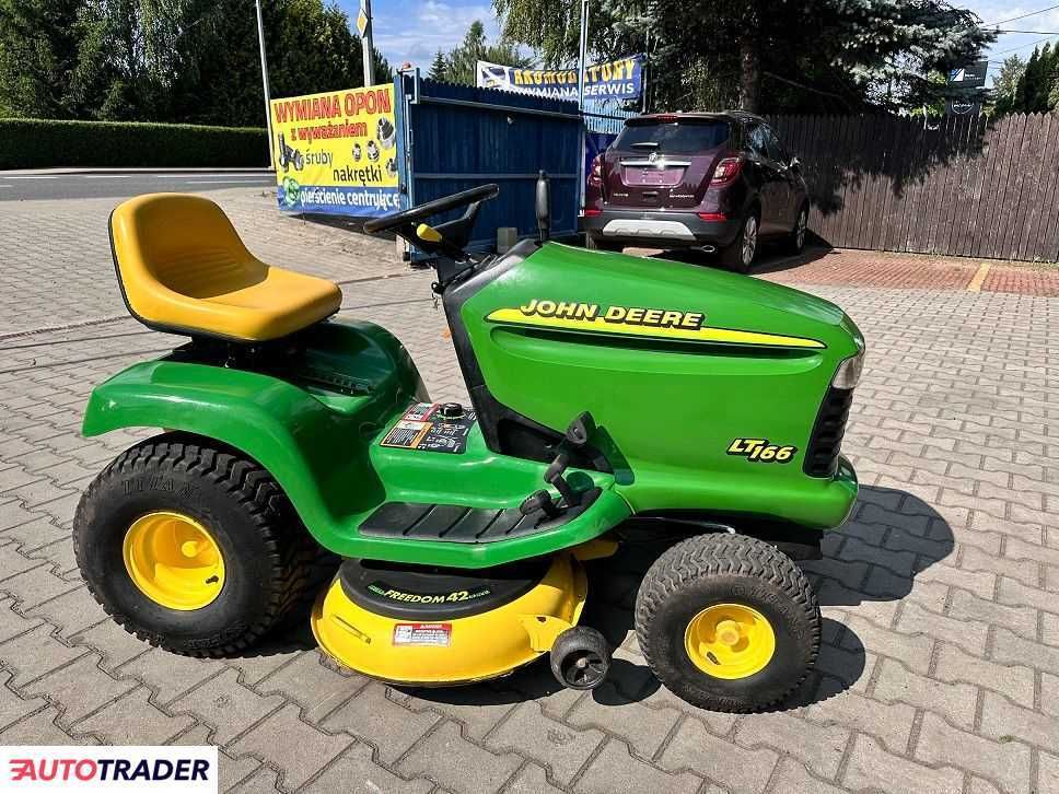 John Deere LT166  kosiarka traktorek 2003r