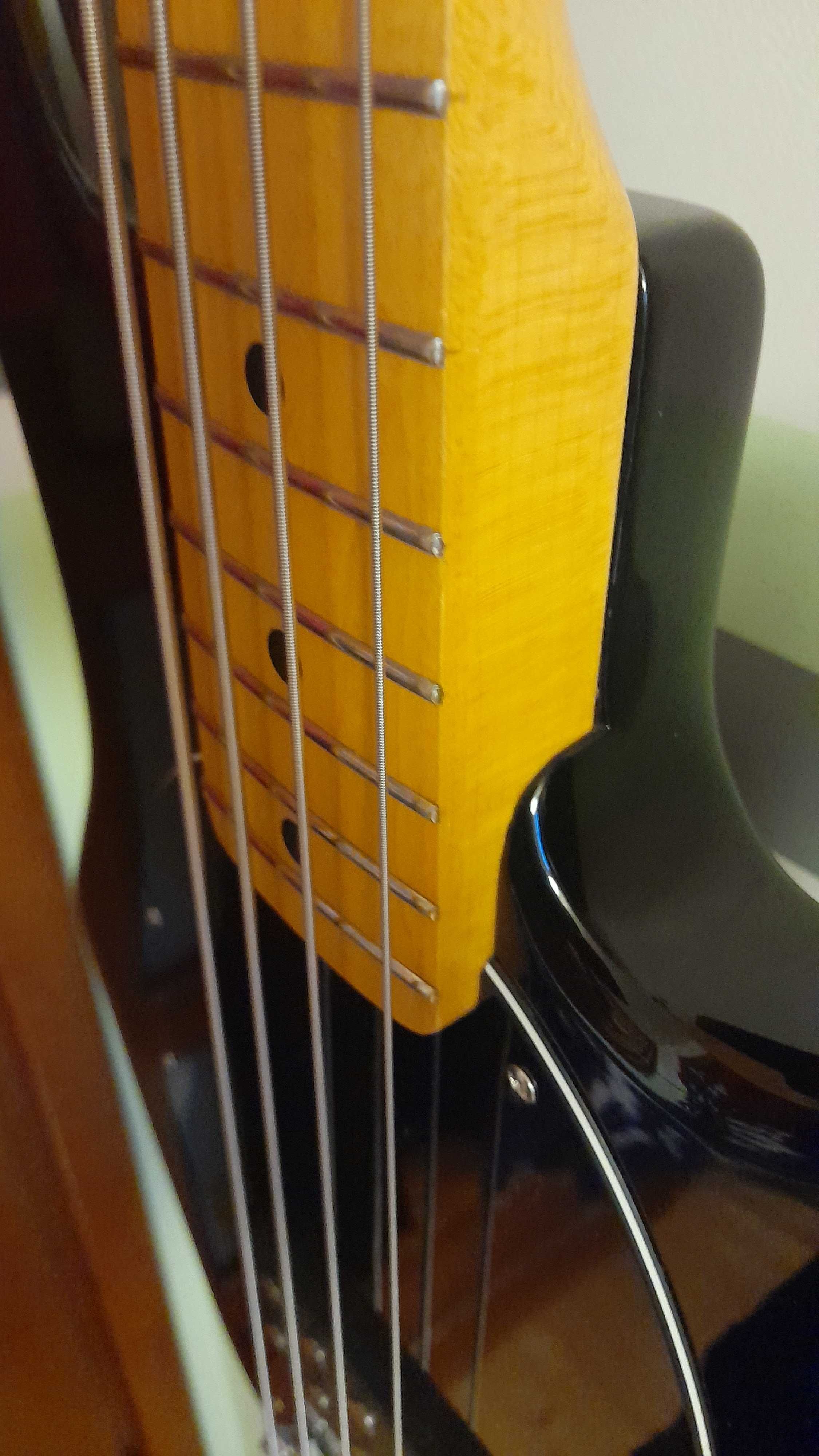 Gitara basowa: Sterling by Music Man, Ray 4 Stingray Bas
