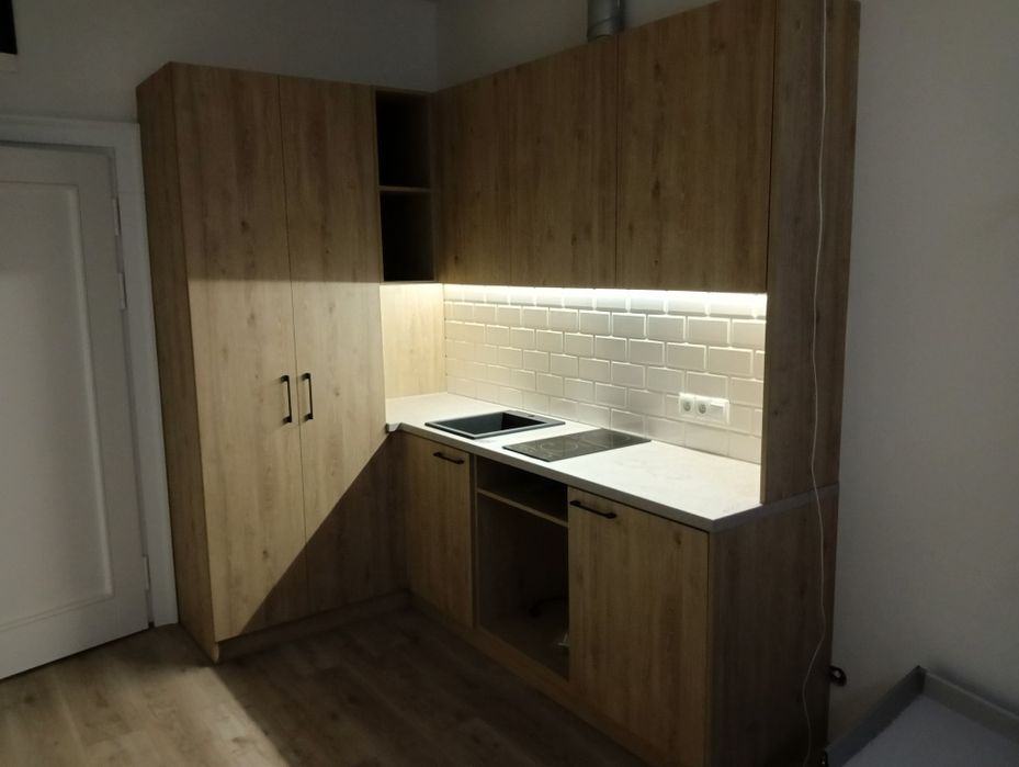 Montaż Składanie Skręcanie Mebli Mebli kuchennych kuchni Ikea Agata Le