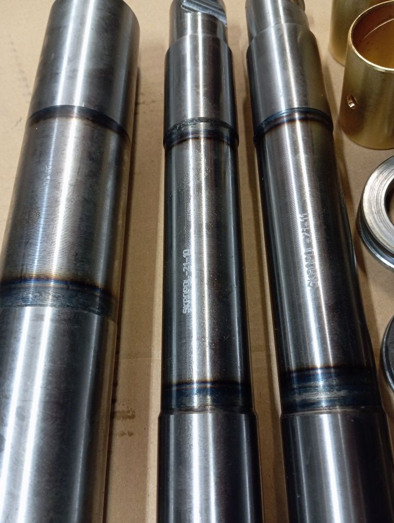 zestaw naprawczy osi okrągłej  Q55mm URSUS C-330 C-360 SIENNICA SKROPO