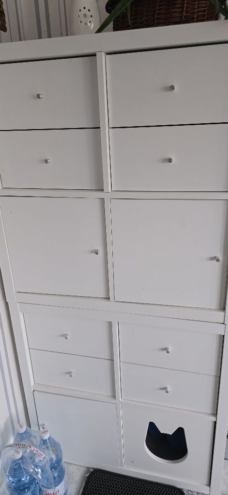 3 pełne kallax ikea