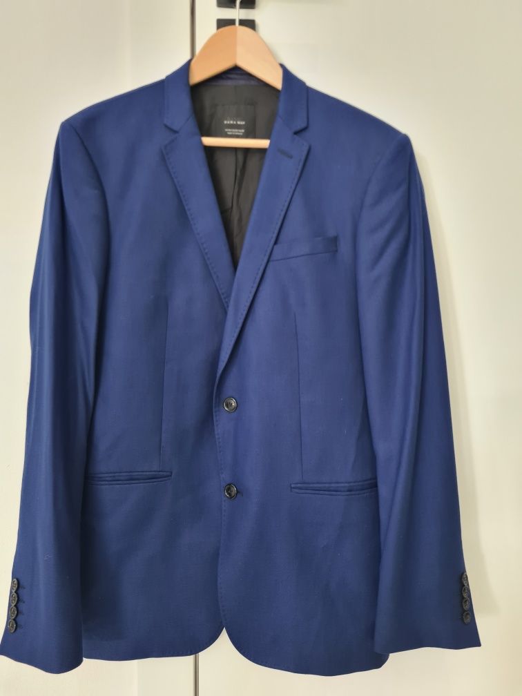 Garnitur meski zara slim fit granatowy