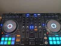 Pioneer DDJ‑RX – używany kontroler DJ – stan dobry